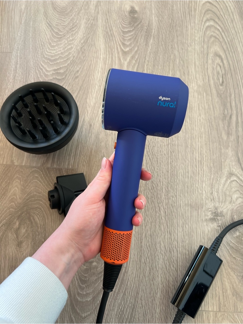 Dyson Supersonic Nural Hair Dryer Ceramic Vinca Blue Topaz - Picture 5 of 7